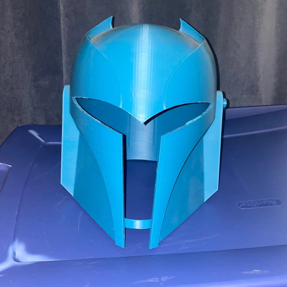3d printed Mandalorian Helmet Large